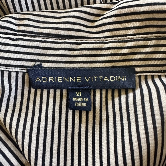 ADRIENNE VITTADINI ~ Blouse - Picture 4 of 7